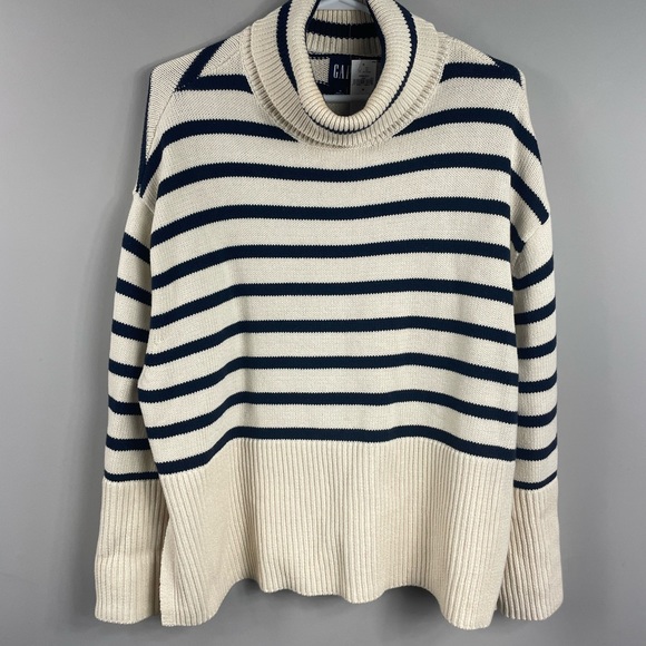 GAP the viral stripe sweater - Picture 8 of 10